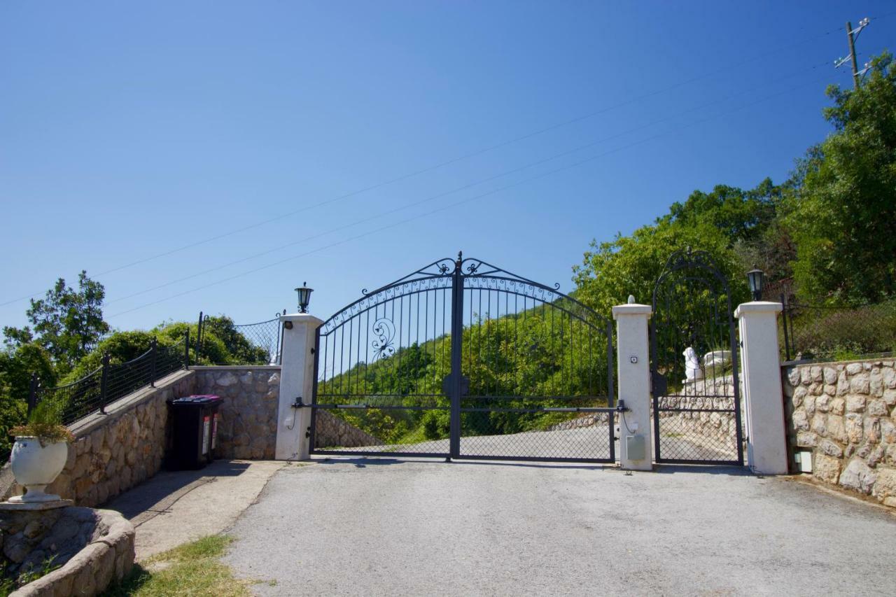 Apartman Nicole Moscenicka Draga Bagian luar foto